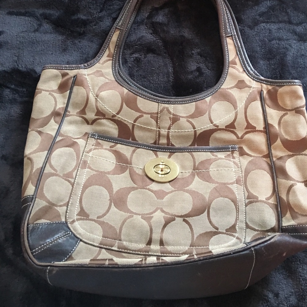 Authentic Coach - image 1